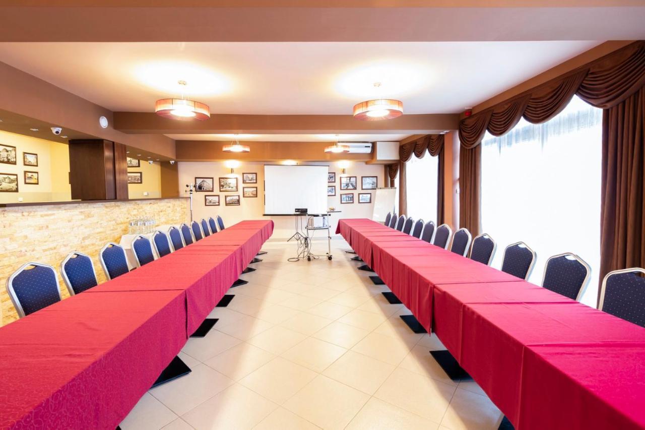 Wing Club Hotel Jagodina Luaran gambar