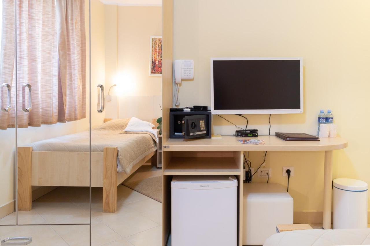 Wing Club Hotel Jagodina Luaran gambar