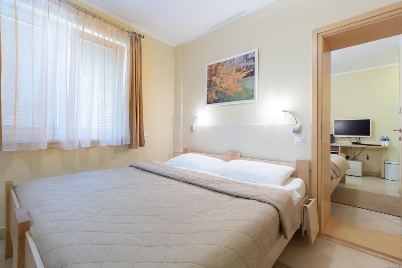 Wing Club Hotel Jagodina Luaran gambar