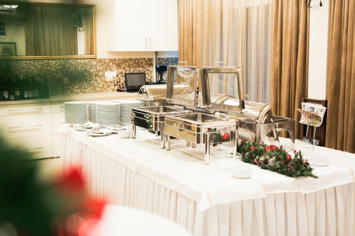 Wing Club Hotel Jagodina Luaran gambar